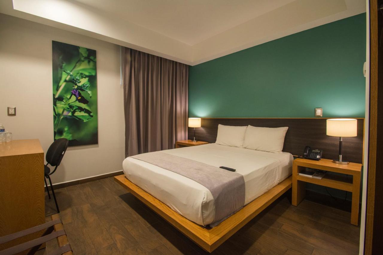 Concept Hotel Zamora de Hidalgo Bagian luar foto