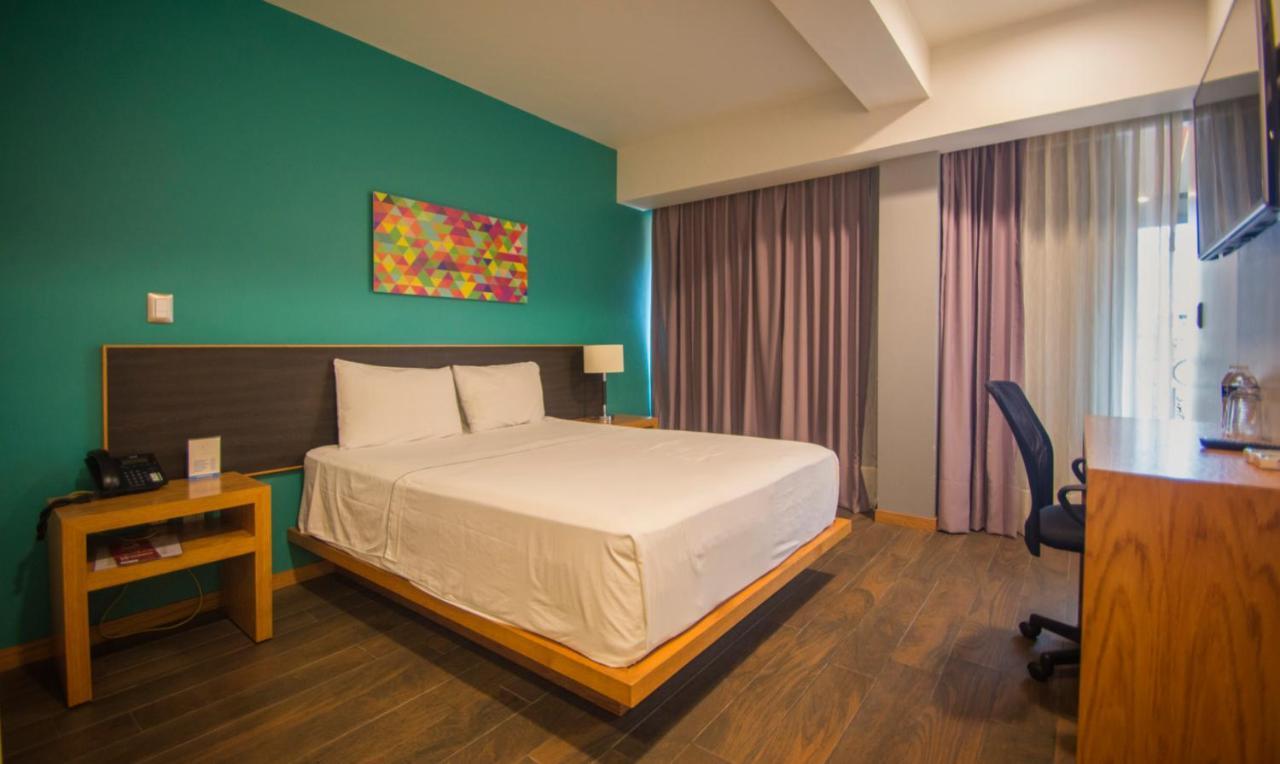 Concept Hotel Zamora de Hidalgo Bagian luar foto