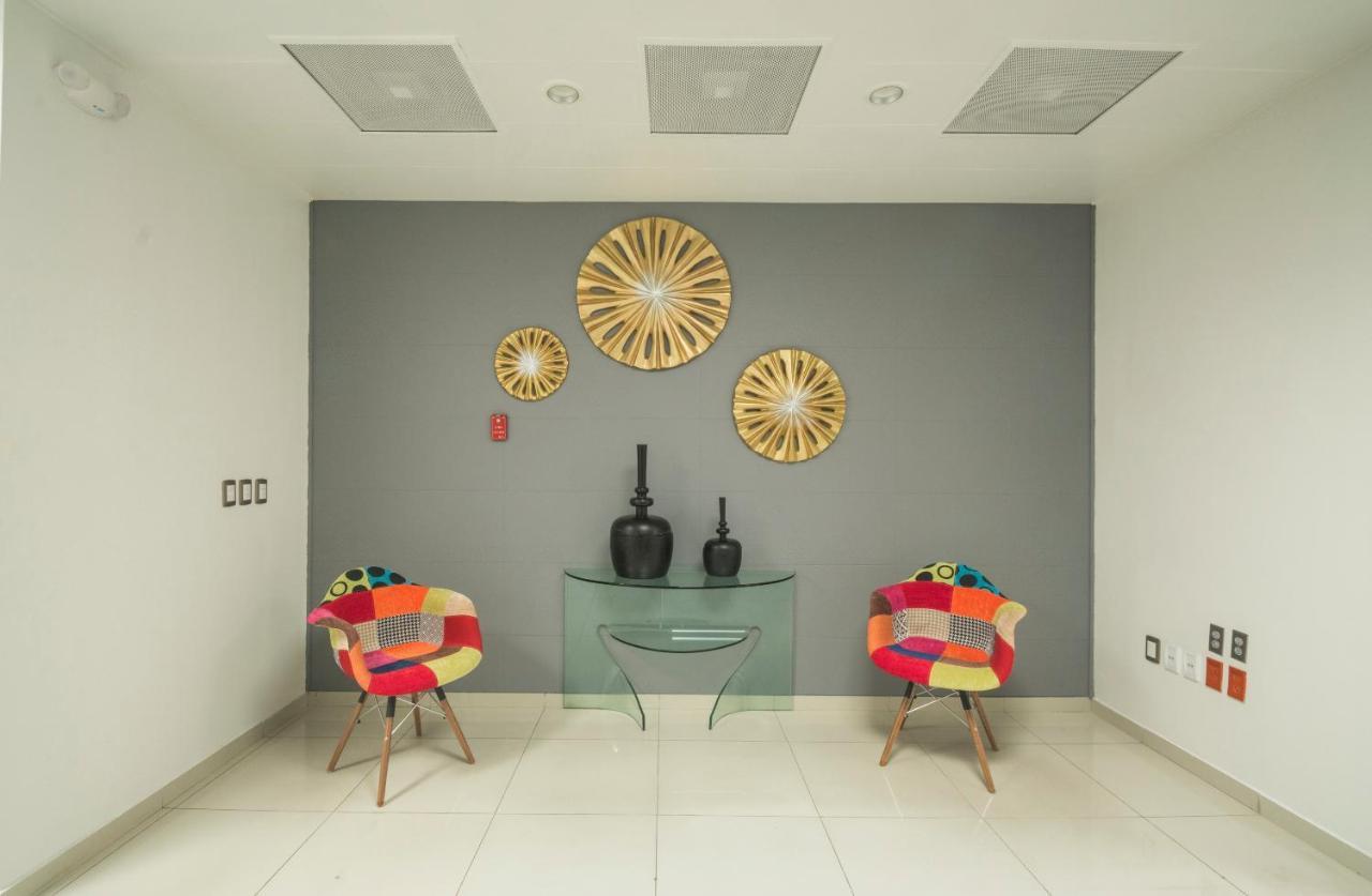 Concept Hotel Zamora de Hidalgo Bagian luar foto